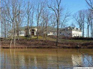 106 Smithburg Rd, Manalapan, NJ 07726