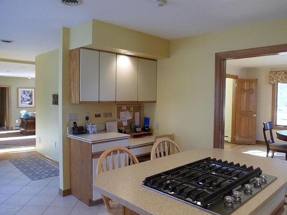 5th image of 1186 Cynthia Ln
