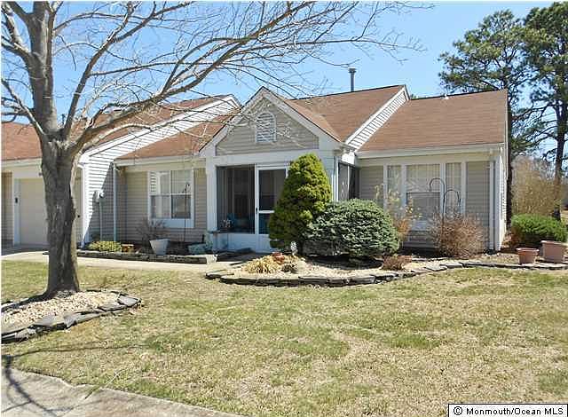 1st image of 1132 Thornbury Lane #B