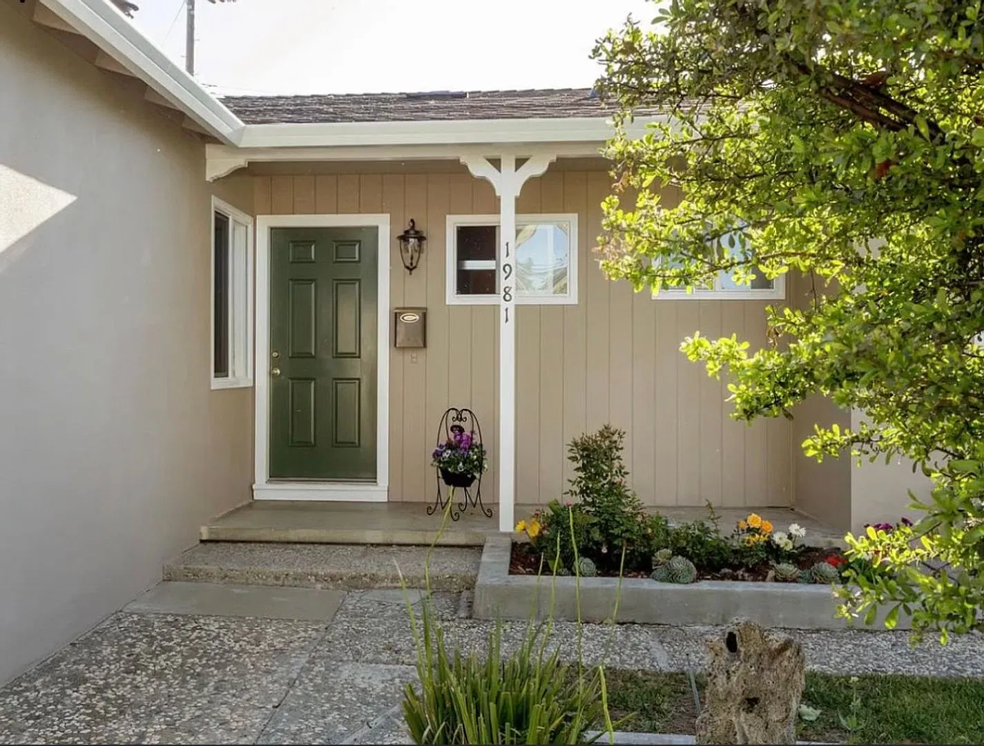 Updated Home, Remodeled Kitchen and Bathrooms, Wood Floors, Fresh Paint, Great Location! — Photo 2