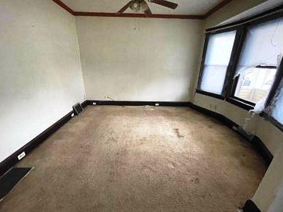 4th image of 3328 W 44th St