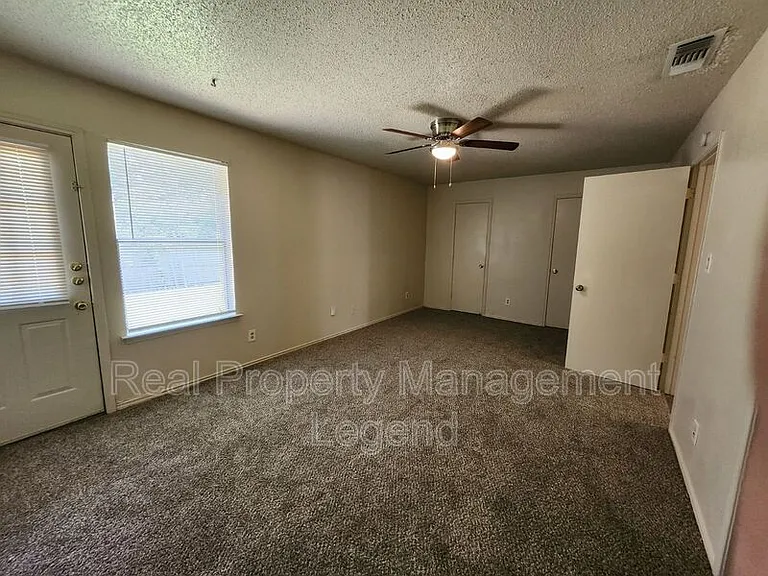 151 Allencrest Dr #ALLENCREST DR 151 UN — Photo 10