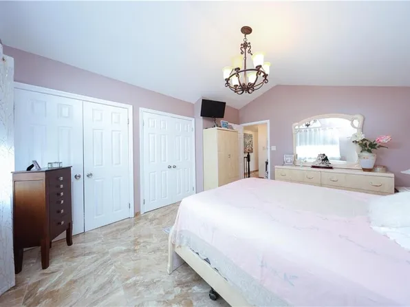 49 Lewiston Street image 29 of 45