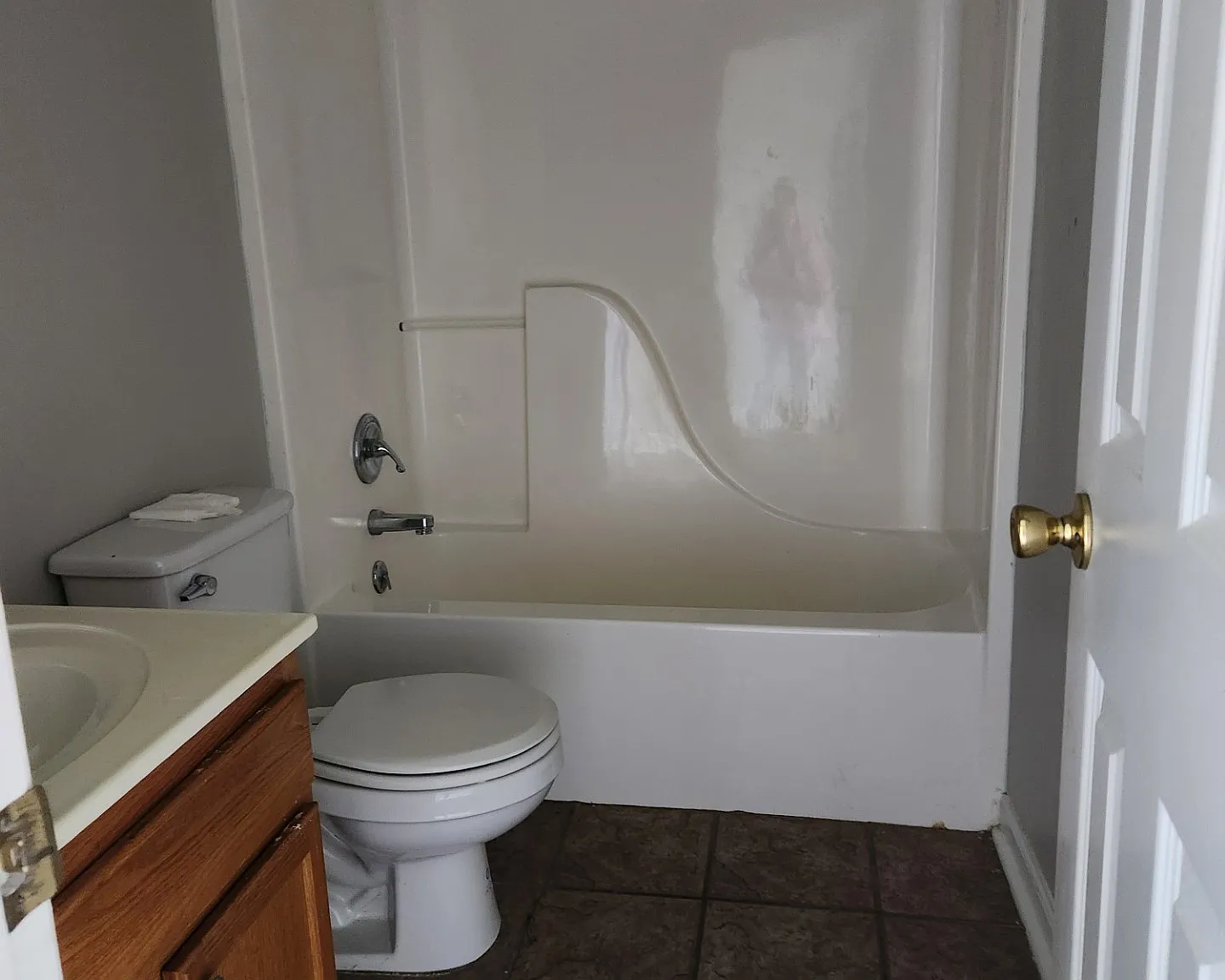 146 Garden Terrace Dr — Photo 1