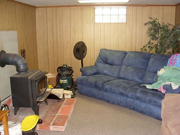 2nd image of 521 Saint Jude St