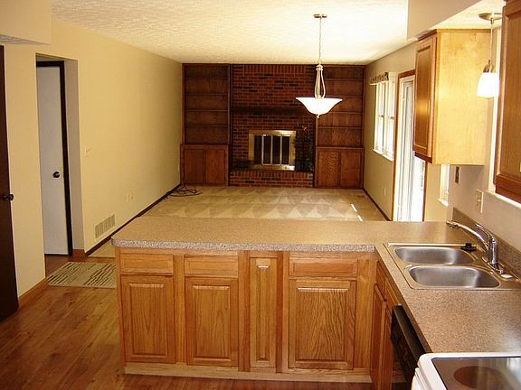 4.	The kitchen flows to the eating space and into the family room