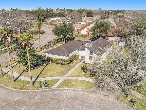 2nd image of 1803 Woodsmith Ct