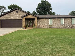 2119 Coker Hampton Dr, Stuttgart, AR 72160