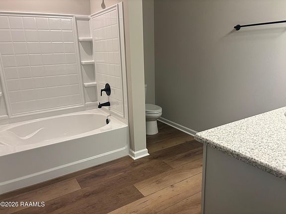 3rd image of 7395 Alley Oak Ln