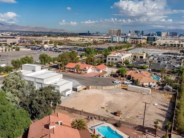 La Cienega St, Las Vegas, NV 89119