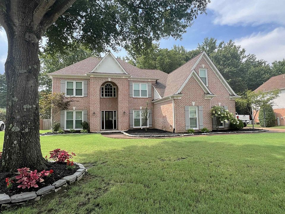 1st image of 1743 Campden Dr