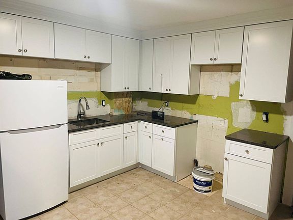 2nd image of 417 Forest Ave APT 2