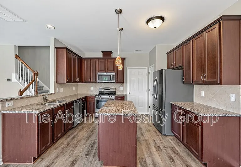 609 Timber Mdw — Photo 14