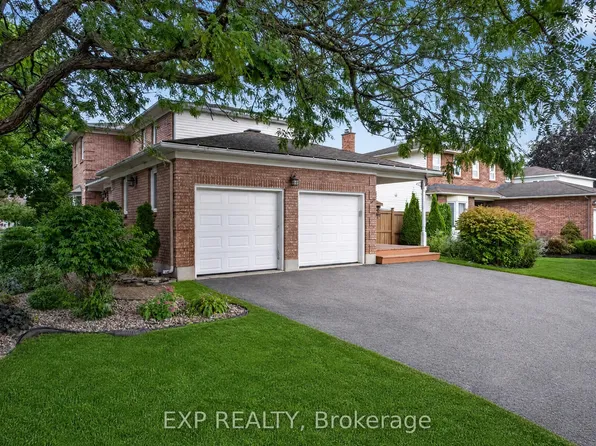 1531 Michaelsem St, Ottawa, ON K1C 4T6
