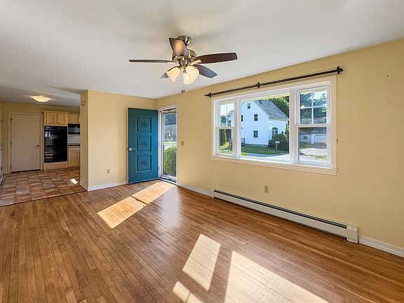 3rd image of 36 Pine Street