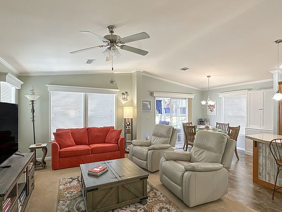 3rd image of 304 Redbud Ln #57