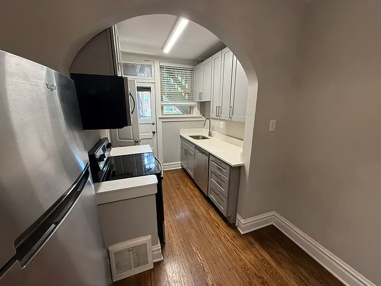 3539 Lawn Ave #1S — Photo 11
