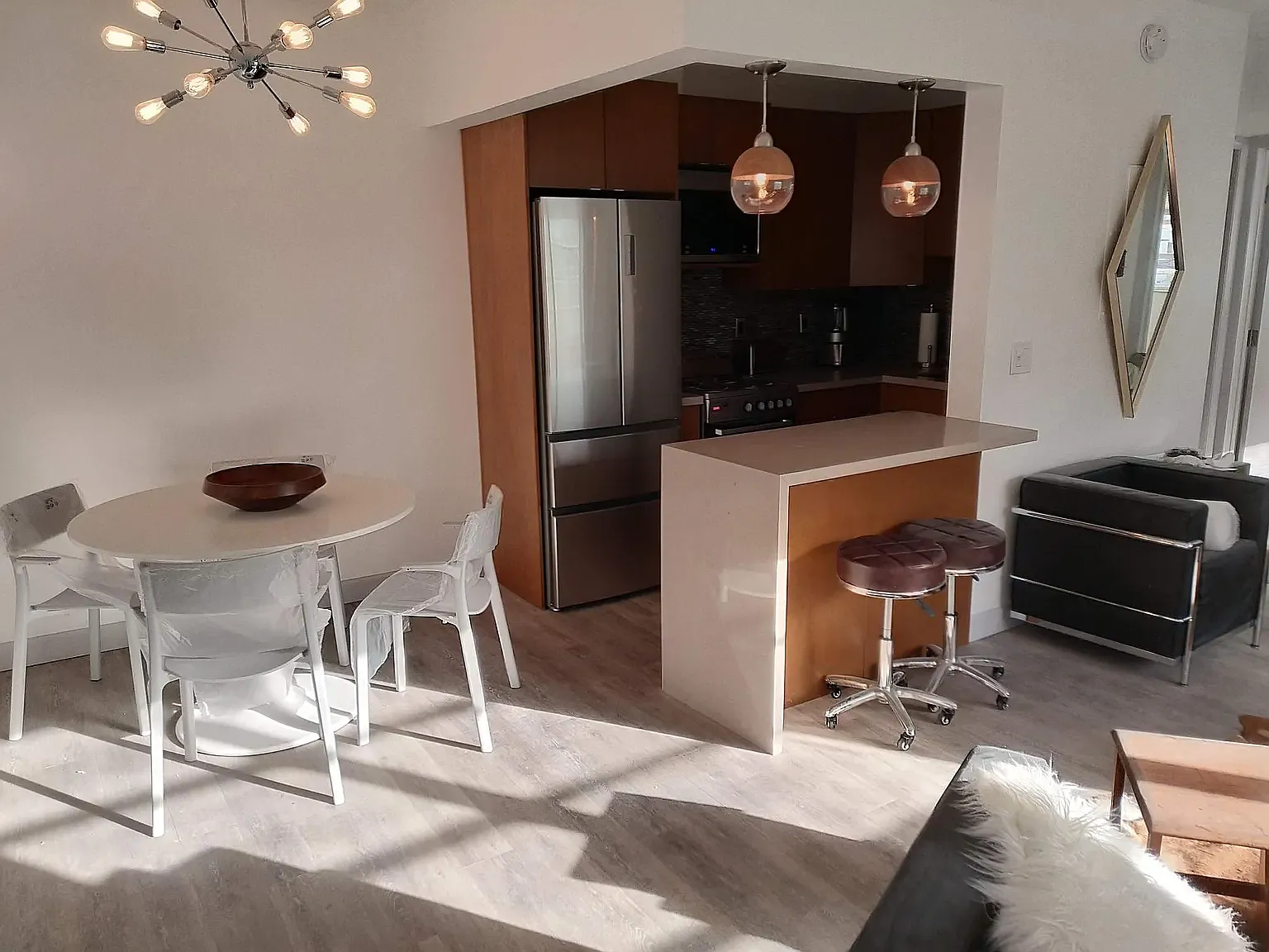 1 bed, 600 sqft, $2,500 — Photo 1