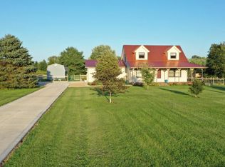 7417 Gale Rd SW, Pataskala, OH 43062