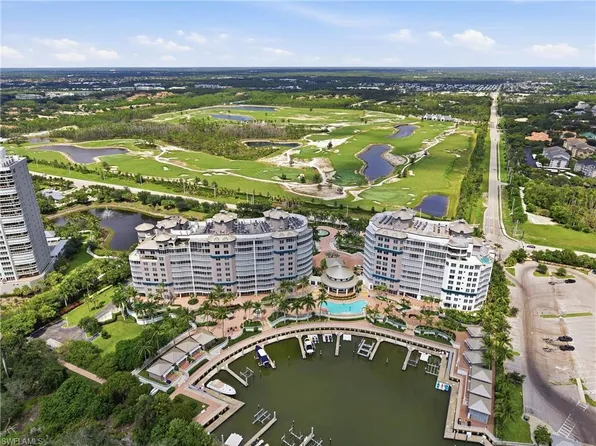 13675 Vanderbilt DR #810, NAPLES, FL 34110