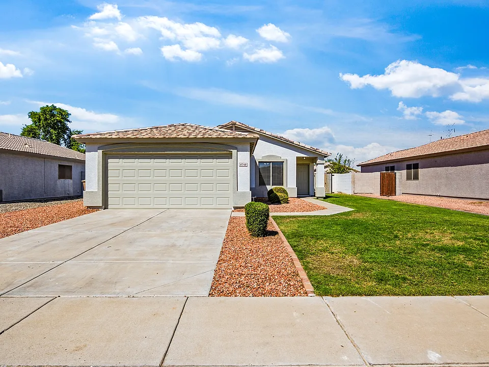 8748 W Royal Palm Rd