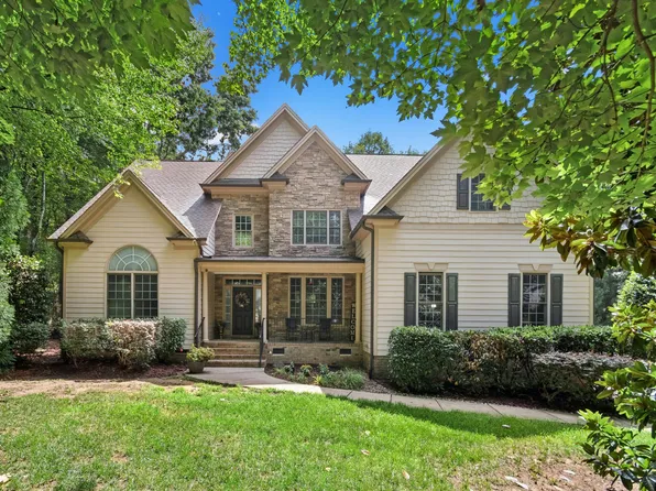 8004 Knebford Cir, Wake Forest, NC 27587