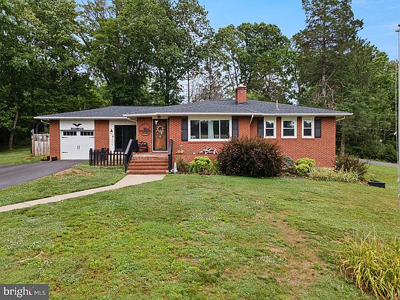 2nd image of 149 Dungadin Rd