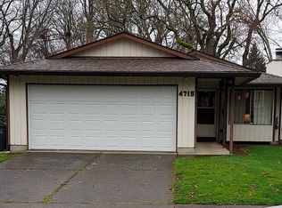 4715 SE Ellis St, Portland, OR 97206