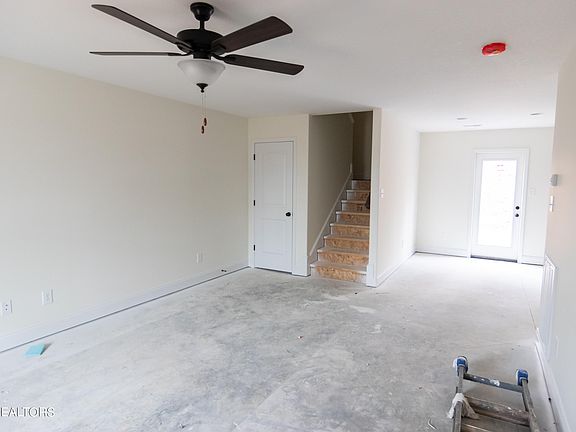 4th image of 5535 Berkley Landing Ln