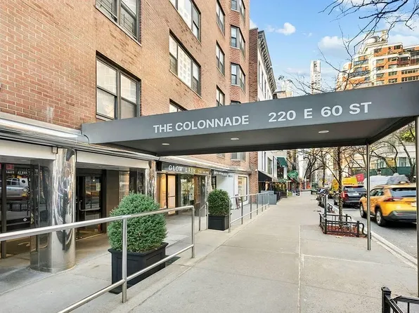 220 East 60th Street