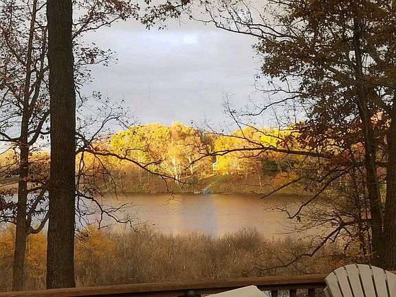 4th image of 8211 Pine Lake Dr