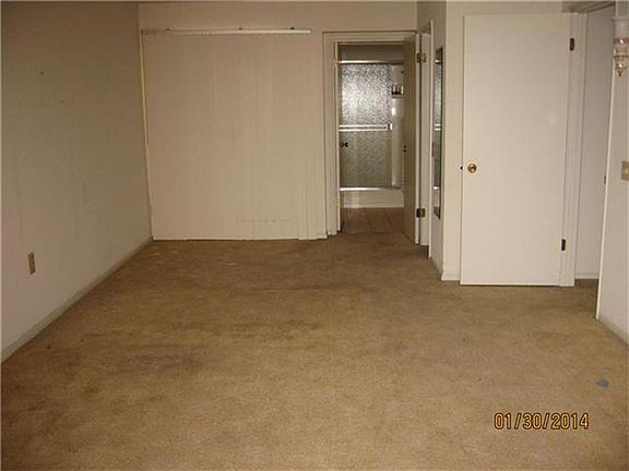 2nd image of 13351 W Stonebrook Dr