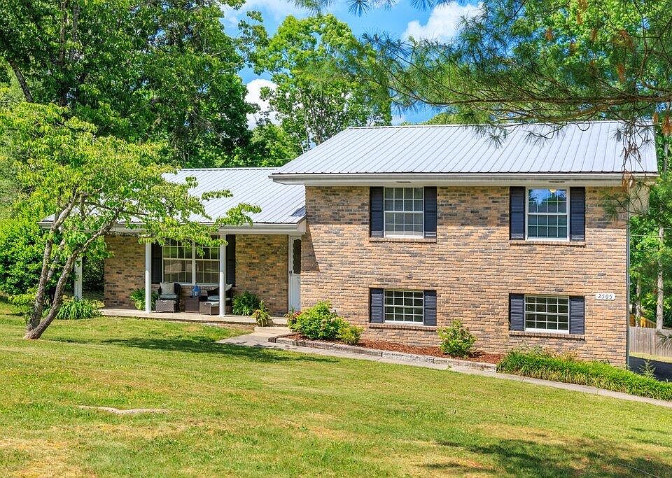 1st image of 2505 Dowler Cir