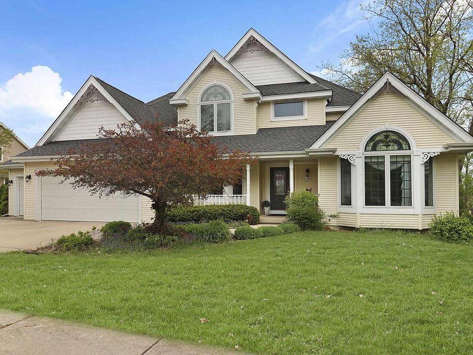 1st image of 708 Briody STREET