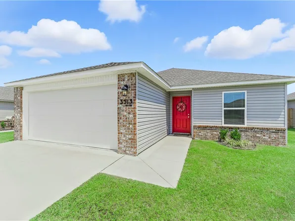 3513 N Scarlet Ln, Siloam Springs, AR 72761