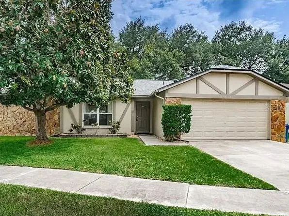 557 Rapid Falls Dr, Brandon, FL 33511
