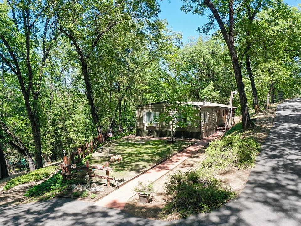 1st image of 21681 Dawnridge Dr N