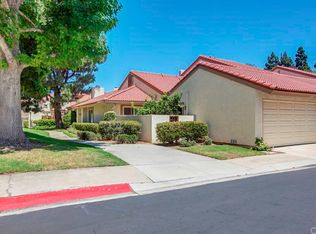 8395 Sweetwater Cir, Huntington Beach, CA 92646