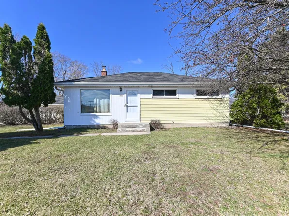 7863 North 76th STREET, Milwaukee, WI 53223