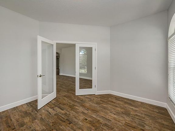 5th image of 18228 Cypress Haven Dr