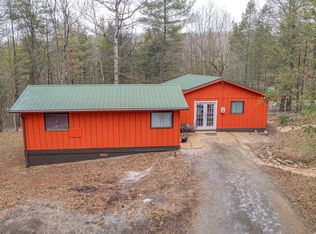 93 Ironmine Ln, Hedgesville, WV 25427