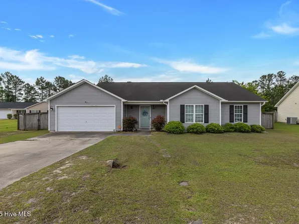 188 Ashbury Park Lane, Richlands, NC 28574