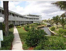 2nd image of 1221 Hillsboro Mile APT 18C