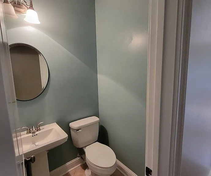 125 Farmington Dr — Photo 16