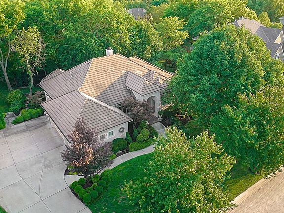 4th image of 2705 W 140th St
