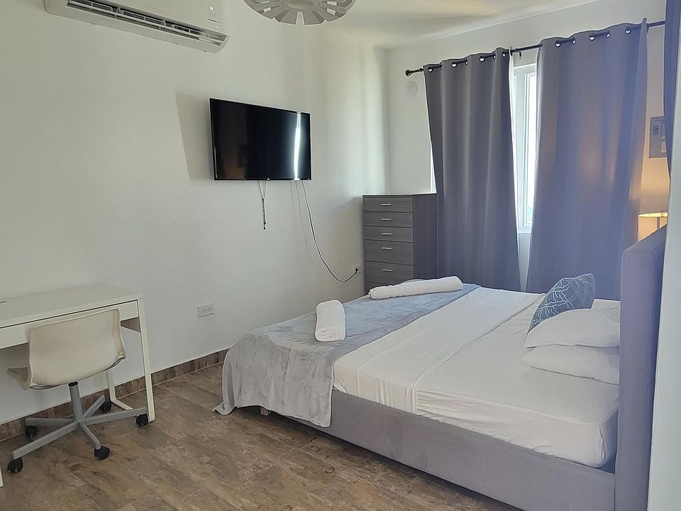 2nd image of 1502 Calle Las Mari #2C