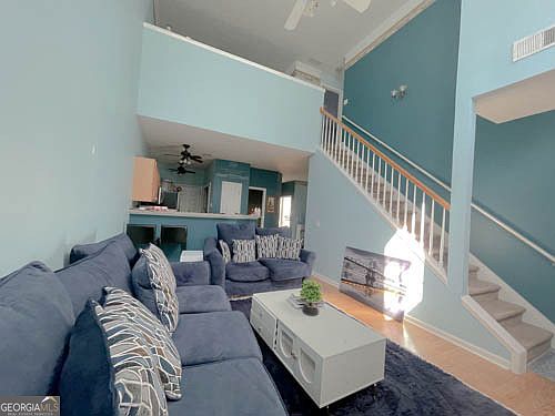 4th image of 147 Benfield Cir SE