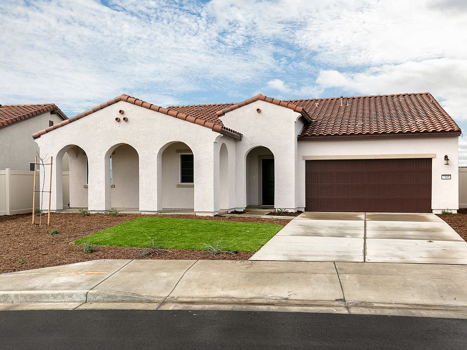 Orchid - 7505 Lake Garda St 53