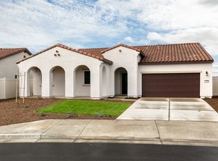 7505 Lake Garda St, Bakersfield, CA 93311