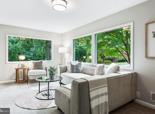 305 E Melbourne Ave, Silver Spring, MD 20901